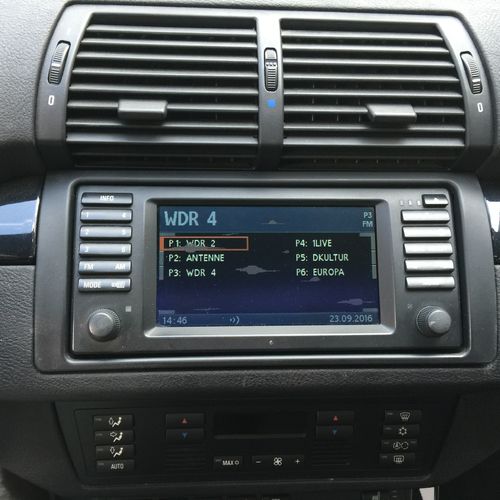 BMW E53 Pixelfehlerbehebung Navigationsdisplay